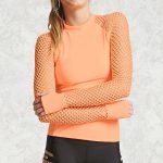 “Fit and Fabulous: Styling Tips for Your Athletic Tops Collection”